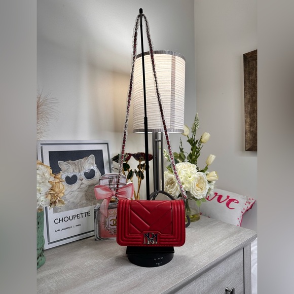 Badgley Mischka crossbody NWT - Picture 3 of 10